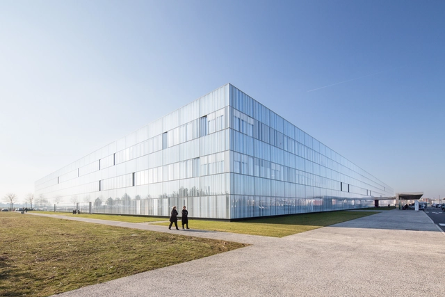 Centre Hospitalier de Marne-la-Vallée / BRUNET SAUNIER - Hospital
