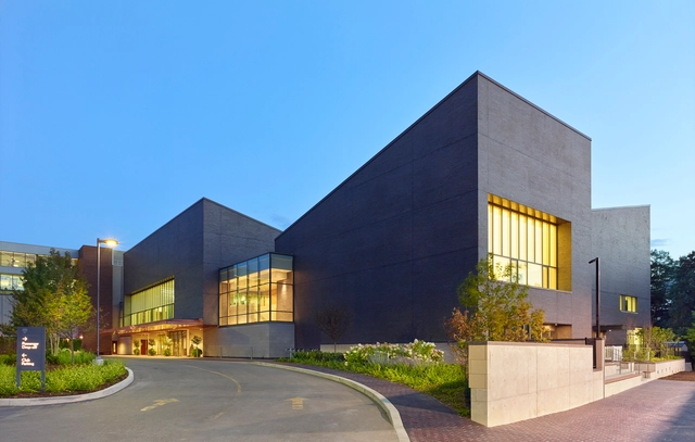 Club Granite / Montgomery Sisam Architects - Ampliación