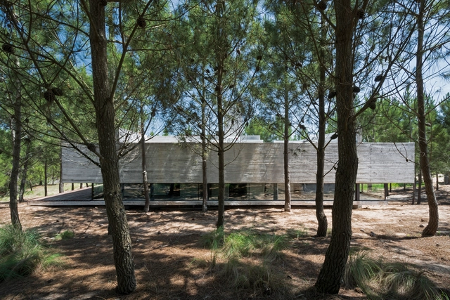 Casa L4 / Luciano Kruk - Casas