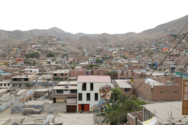 Construyendo comunidad a partir de un barrio cultural: Centro Cultural Luis Berger y Proyecto "Quijote para la vida" - Imagen Principal