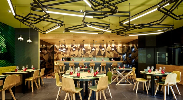 Restaurante Ají / Alex March Studio - Restaurant, Fijación Vigas, Mesas, Sillas, Iluminación