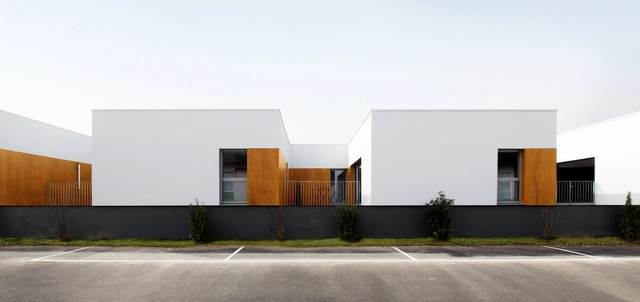 Alojamiento para militares / D.A Architectes - Vivienda Colectiva