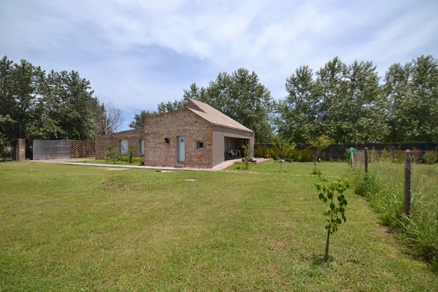 Casa YAS  / Estudio Arzubialde - Casas, Jardín, Cierros, Fachada