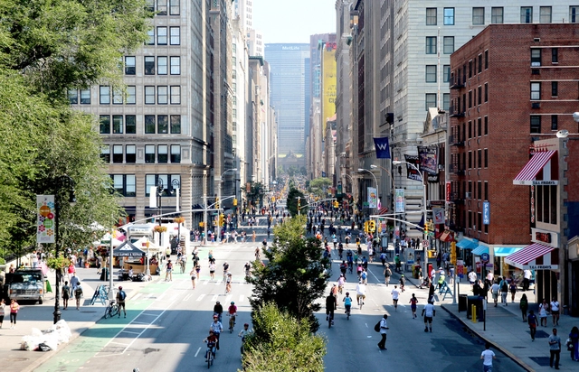 La estrategia de Janette Sadik-Khan, ex comisionada de transporte de Nueva York, para humanizar las calles - Imagen Principal