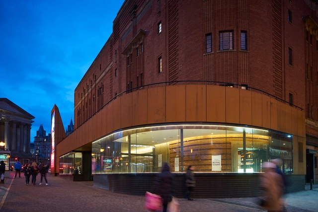 Royal Court Theatre / Allford Hall Monaghan Morris  - Restoration, Facade, Arch, Cityscape