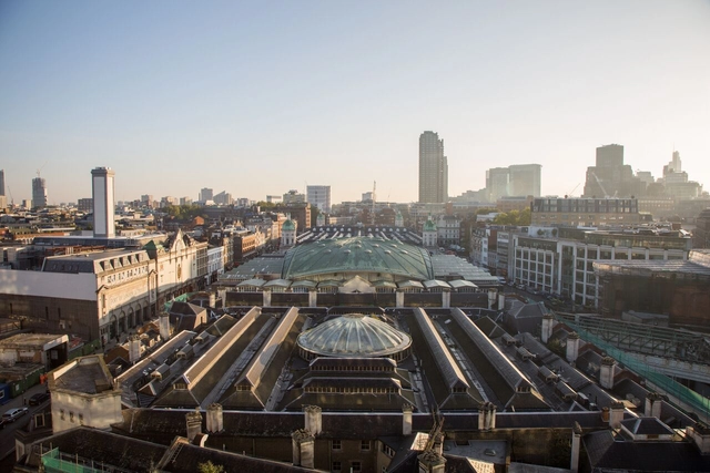 BIG, Lacaton & Vassal e Caruso St. John entre os seis finalistas para projetar o novo Museu de Londres - Imagem de Destaque