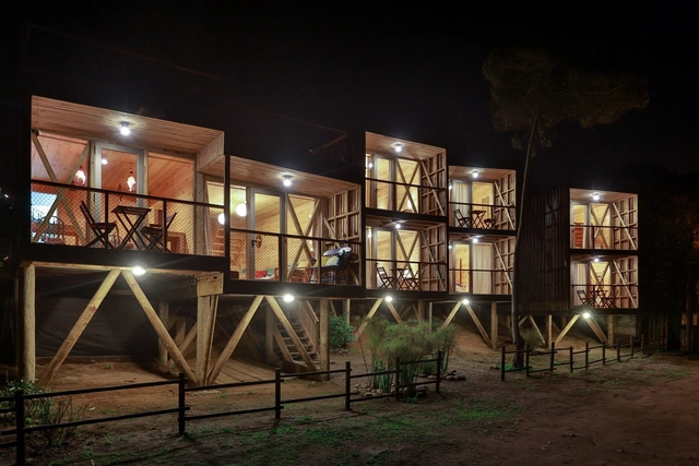 Hostal Ritoque / Gabriel Rudolphy + Alejandro Soffia - Hostal