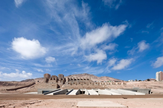 Museu do Deserto do Atacama, Monumento Ruínas De Huanchaca / Coz, Polidura y Volante Arquitectos - Monumentos