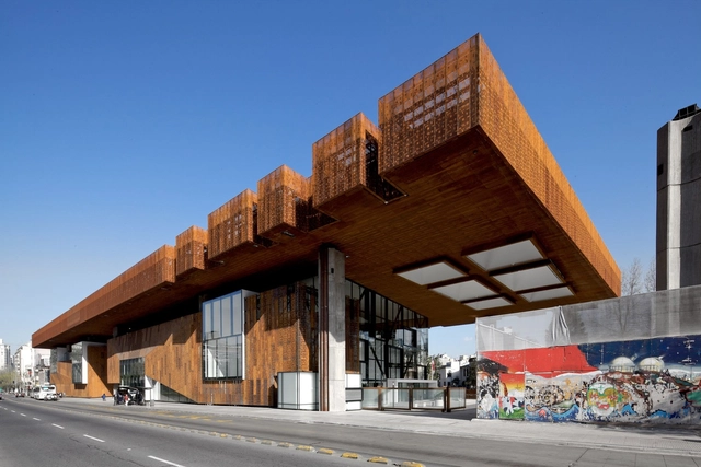 Centro Cultural Gabriela Mistral / Cristián Fernández Arquitectos + Lateral arquitectura & diseño - Centro Cultural, Fachada, Fijación Vigas