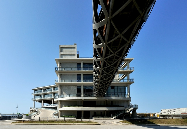 Edificio de Administración Tung Ho Steel Enterprise Corp. / Che Fu Chang Architects - Edificios Institucionales