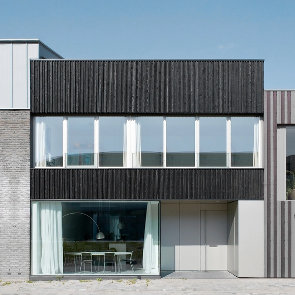 V13K05 / Pasel Kuenzel - Casas