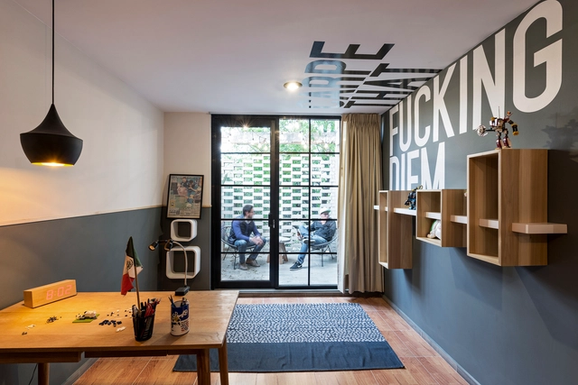 Prados2 / MXTAD - Apartamentos, Cocina, Puerta, Fachada, Mesas, Iluminación, Sillas