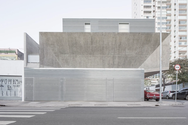 Workshop House  / PAX.ARQ - Offices, Facade