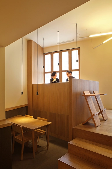 Restaurant AIUEnO / MIEL Arquitectos - Restaurant