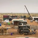 Malkit Shoshan: 'La ciudad se convirtió en territorio compartido para la guerra y la paz' Instalación de Camp Castor en Gao (Mali). Image © The Dutch Ministry of Defense