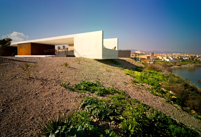 Parque Del Centenario Algeciras  / Maria Caffarena + Victor Cobos + Bernardo Gómez + Andrés García - Parque, Fachada, Costa
