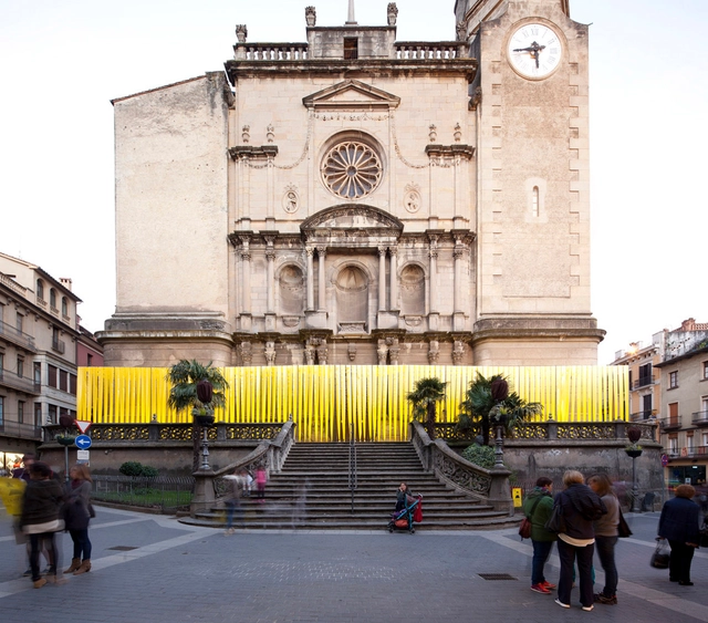 The Shadows of Sant Esteve  / Anna & Eugeni Bach - Temporary Installations, Facade, Door, Arch, Arcade, Lighting