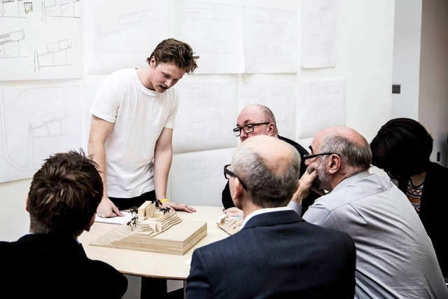 Cómo mejorar la educación arquitectónica: aprender (y desaprender) del método Bellas Artes - Imagen Principal