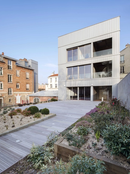 Refurbishment and Extension of the City Hall  / Zoomfactor Architectes   - Extension, Courtyard, Facade