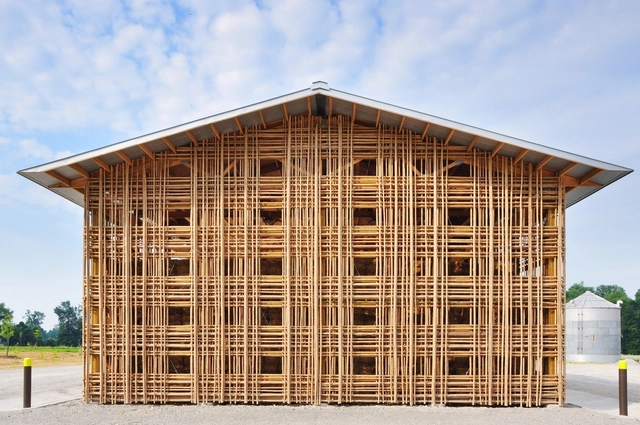 Mason Lane Farm / De Leon & Primmer Architecture Workshop - Barn, Door, Facade, Beam