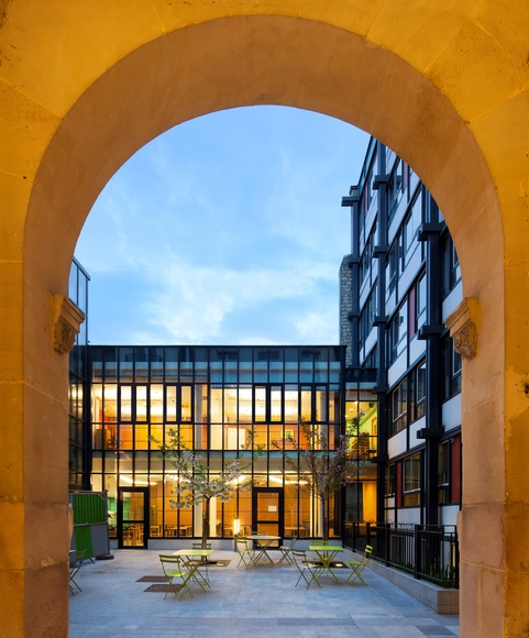 Instituto Paul Sivadon: Institución psiquiátrica de atención diurna / ATELIER 2+1 - Reconversión