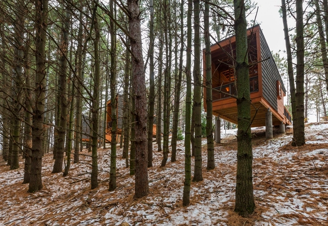 Whitetail Woods Regional Park Camper Cabins / HGA Architects and Engineers - Cabins & Lodges, Forest