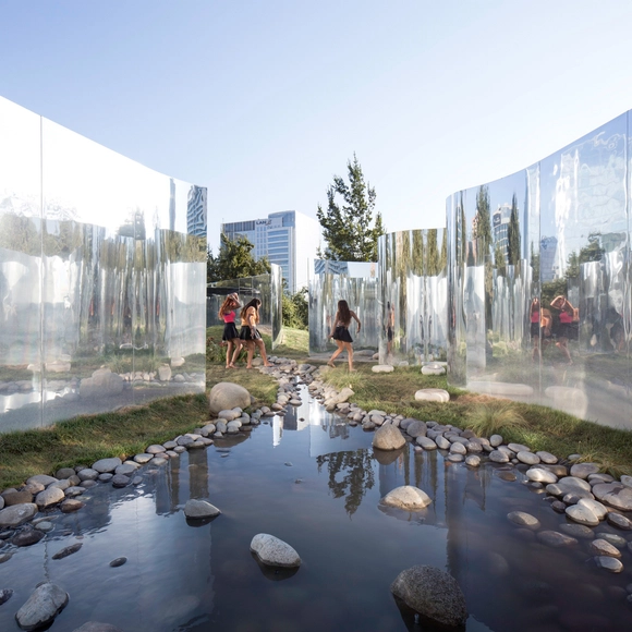 YAP_Constructo 6 “Tu Reflexión”   /  Guillermo Hevia García + URZUA SOLER Arquitectos - Instalaciones Temporales