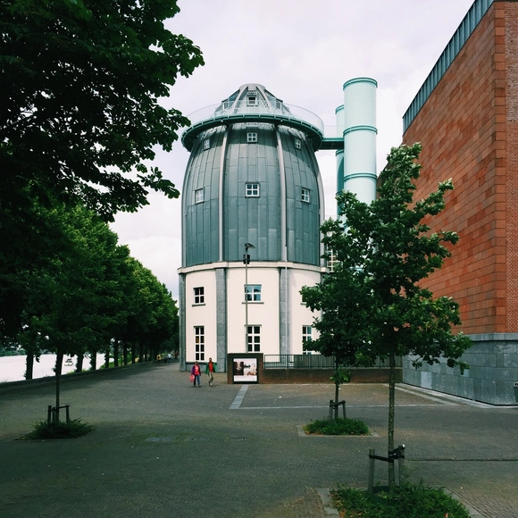 Clásicos de Arquitectura: Bonnefantenmuseum / Aldo Rossi - Imagen Principal