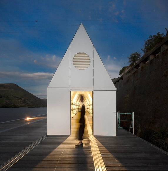 Cais de Bagaúste / Belém Lima Arquitectos - Recreación Y Entrenamiento