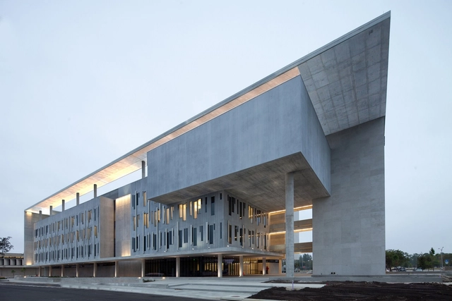 Centro de Suporte Acadêmico da Miami Dade College / Perkins+Will - Fotografia de Exterior, Outros Edifícios, Fachada