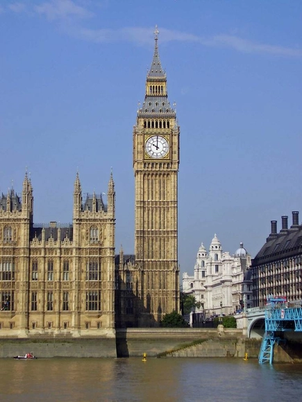 Elizabeth Tower and Big Ben to Undergo Renovations - Featured Image