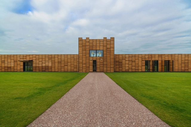 Castellum Hoge Woerd  / SKETS architectuurstudio - Centro De Exhibición