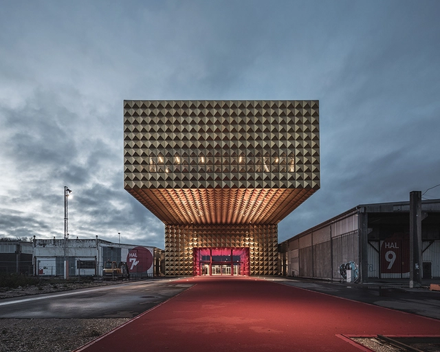 El Museo del Rock de MVRDV y COBE abre en la ciudad danesa de Roskilde - Imagen Principal