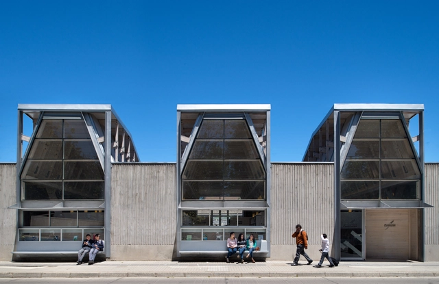 Biblioteca Pública de Constitución  / Sebastian Irarrázaval - Bibliotecas