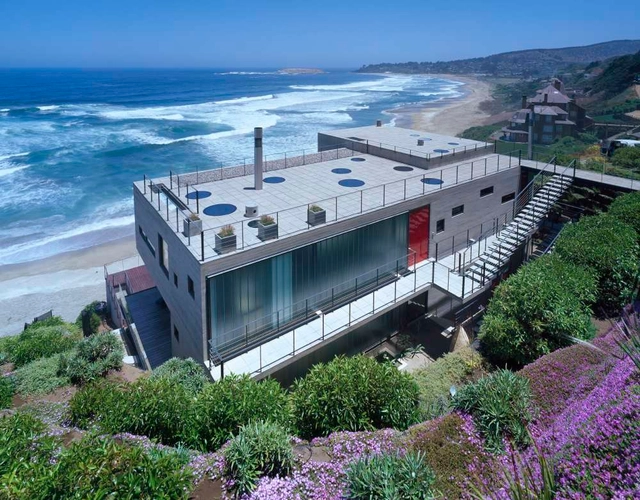 Casa Once Mujeres / Mathias Klotz - Casas, Fachada, Costa