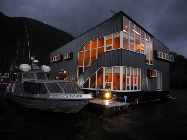 Casa Hospedería Flotante / Sabbagh Arquitectos - Hoteles, Fachada