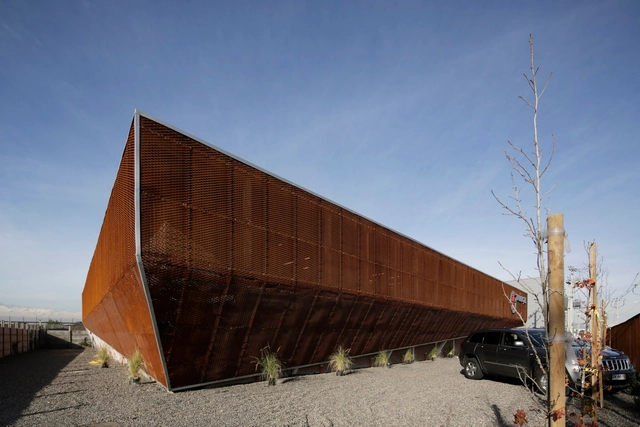 Proingas / Gonzalo Iturriaga Atala - Arquitetura De Escritórios
