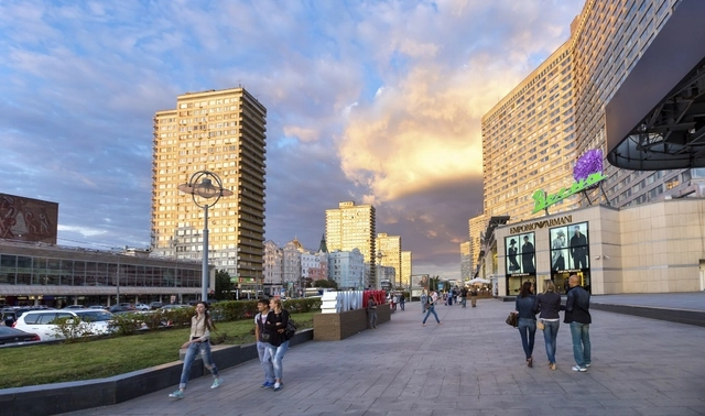 What Do 16,000 Photographs Say About Moscow? - Featured Image