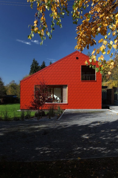 Single-Family Home Ládví  / Prodesi  - Houses