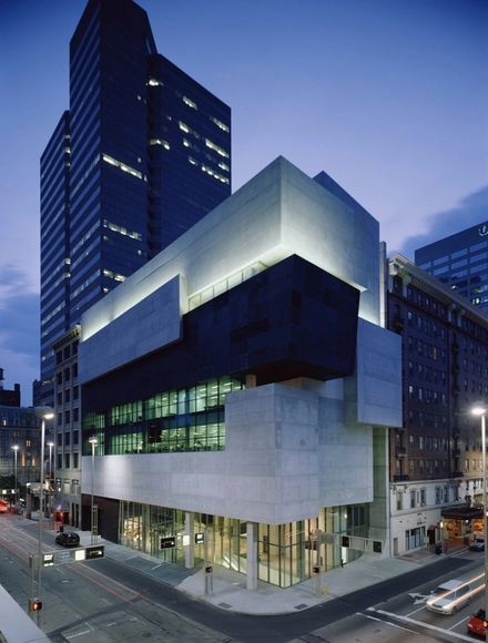 Clásicos de Arquitectura: Centro de Arte Contemporáneo Rosenthal / Zaha Hadid Architects - Galería