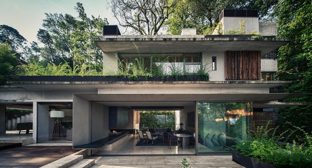House Maza / CHK arquitectura - Houses, Garden, Facade, Bench
