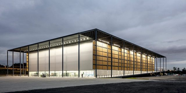 Olympic Youth Arena / Vigliecca & Associados - Gymnasium