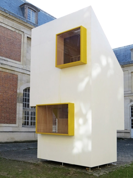 Estudiantes franceses crean una estructura mínima de vivienda - Imagen Principal