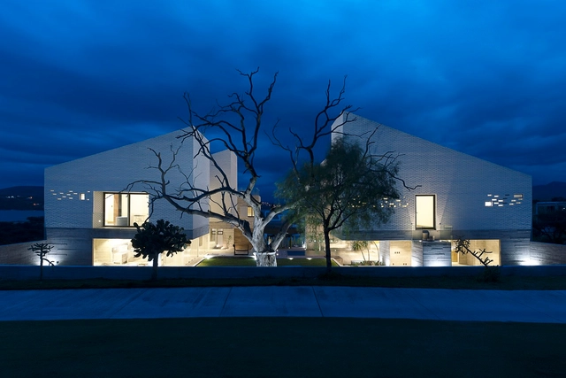 Casa Datri & Dasa / [mavarq]  - Casas