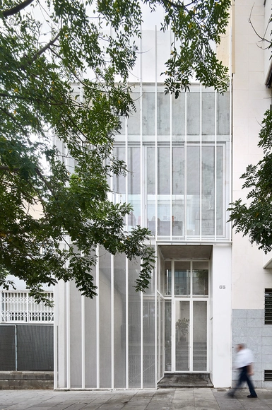 Casa Isa & David / Pepe Gascón Arquitectura  - Casas