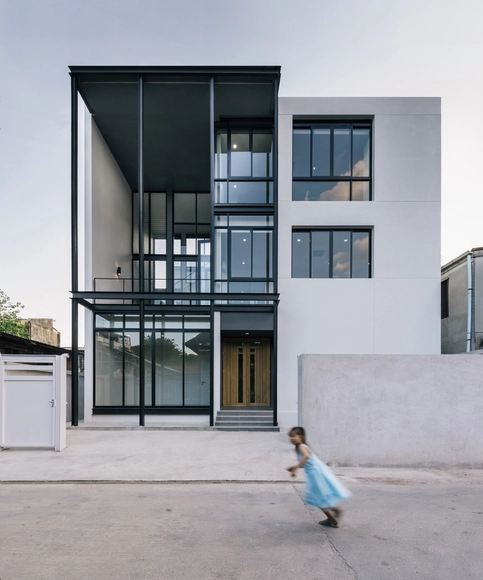 Baan Kanom Chan / Anonym - Casas
