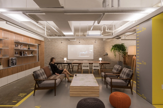 Mr. Homes公司办公室/ design studio INTU:NE - 办公室室内