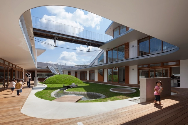 Escuela Infantil Amanenomori / Aisaka Architects’ Atelier - Guardería