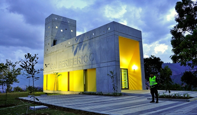 CAI Periféricos Medellín / EDU - Empresa de Desarrollo Urbano de Medellín - Seguridad, Fachada