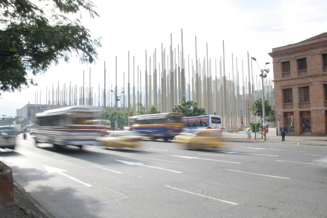 Plaza de Cisneros / Juan Manuel Peláez Freidel + Luis Fernando Peláez - Iluminacion